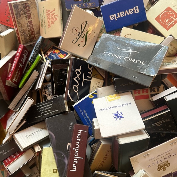 Windows of the World Twin Towers WTC Class Vintage Matchbook Collection - Picture 2 of 16